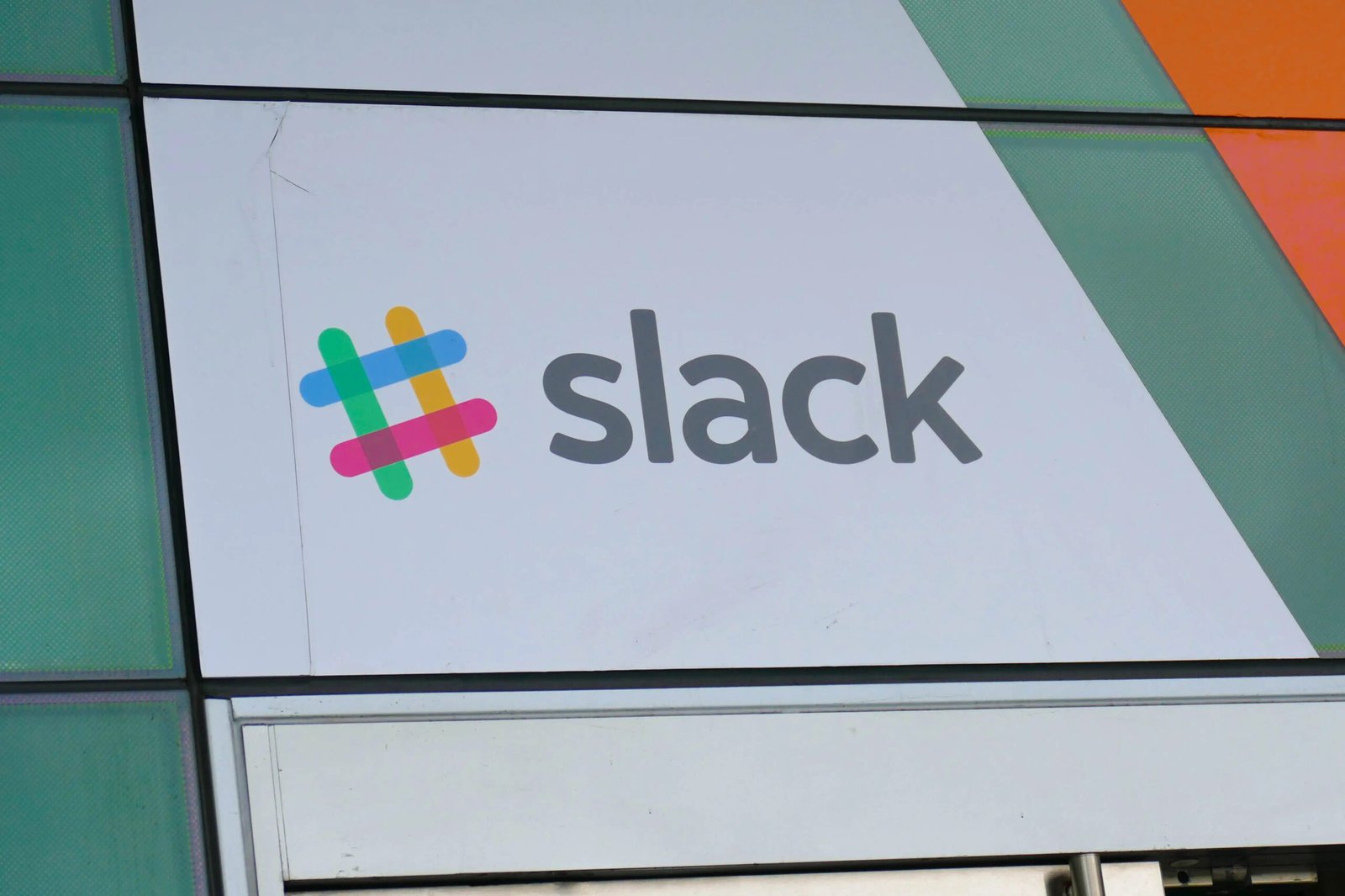 Things To Keep In Mind In 2026 Before Using Slack Software